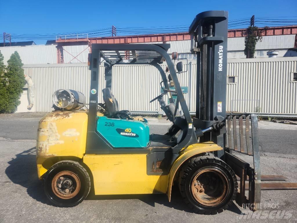 Komatsu FG 40 ZT Kahveltõstukid - muud