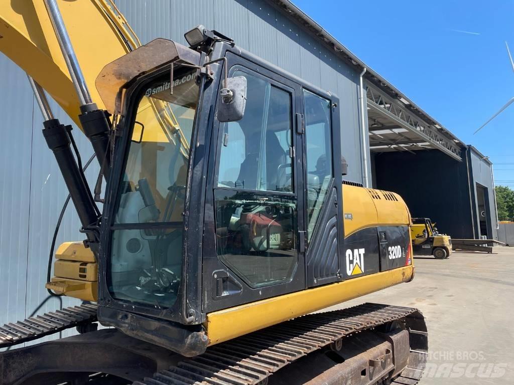 CAT 320D L Roomikekskavaatorid