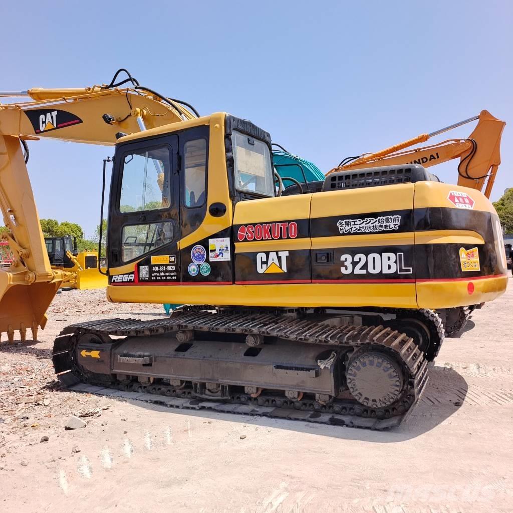 CAT 320 B L Roomikekskavaatorid