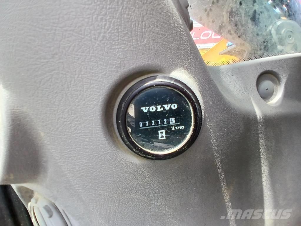 Volvo EC 480 E L Roomikekskavaatorid