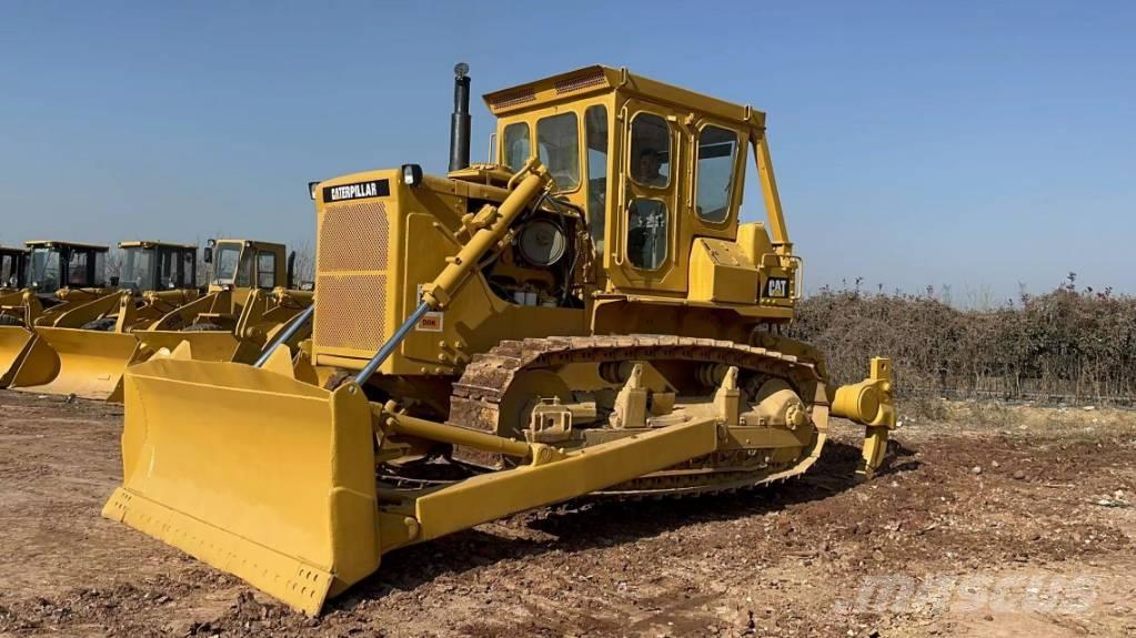 CAT D 8 K Buldooserid