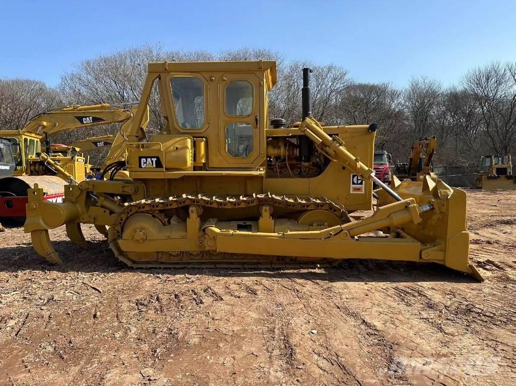 CAT D 8 K Buldooserid