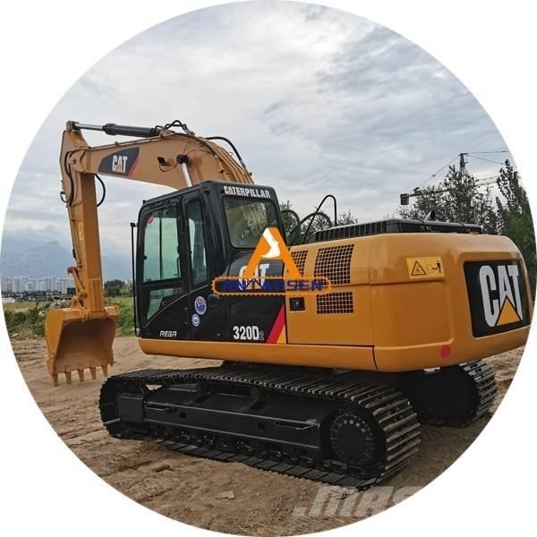 CAT 320D Roomikekskavaatorid