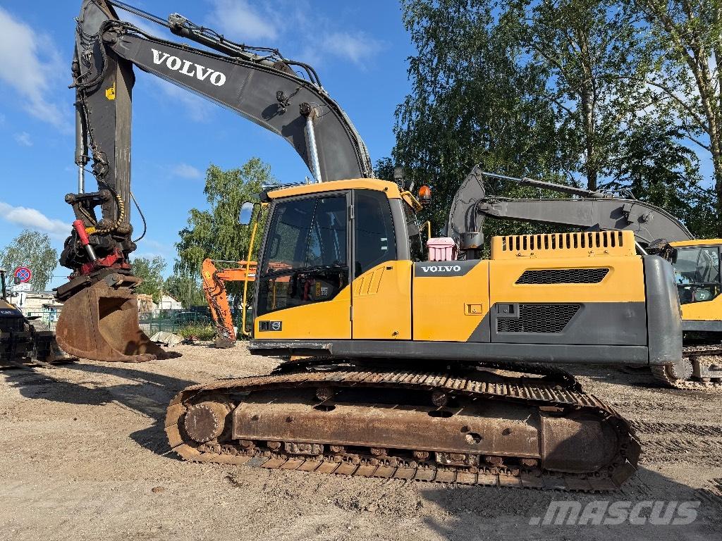 Volvo EC 250 D Roomikekskavaatorid
