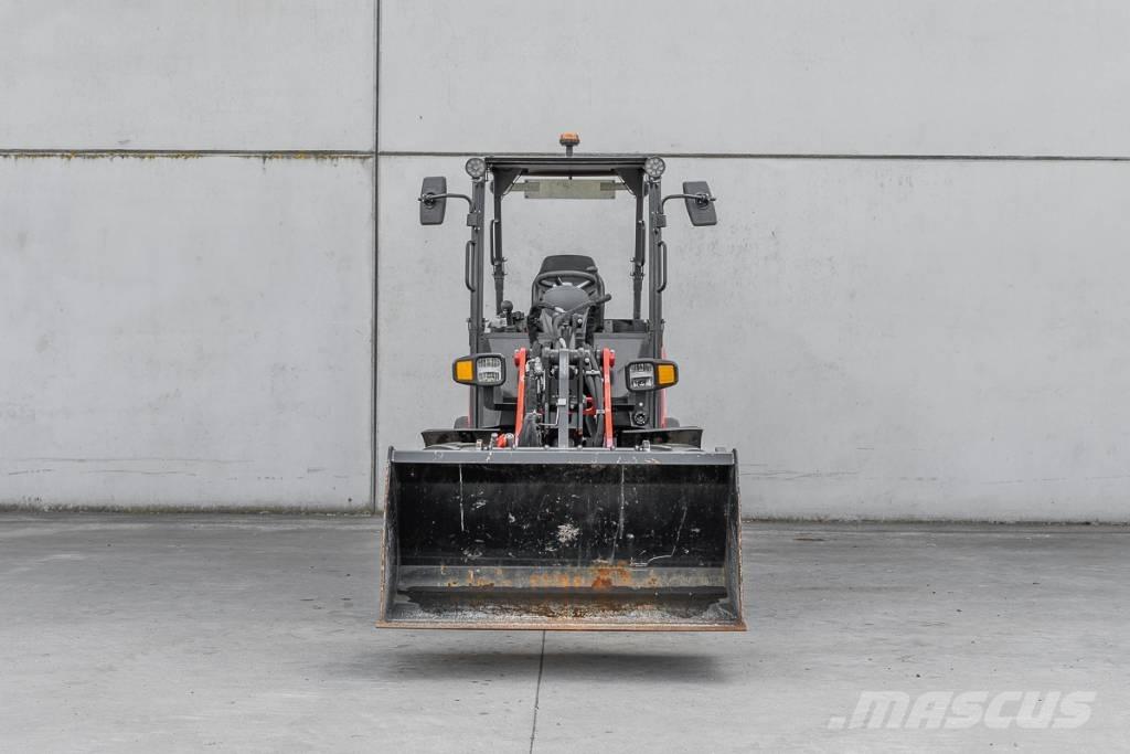 Manitou MLA 3-25 HC Väikelaadurid
