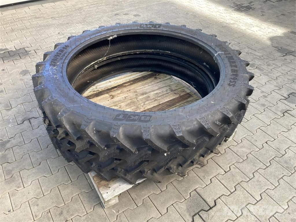 BKT 270/95R46 Rehvid, rattad ja veljed