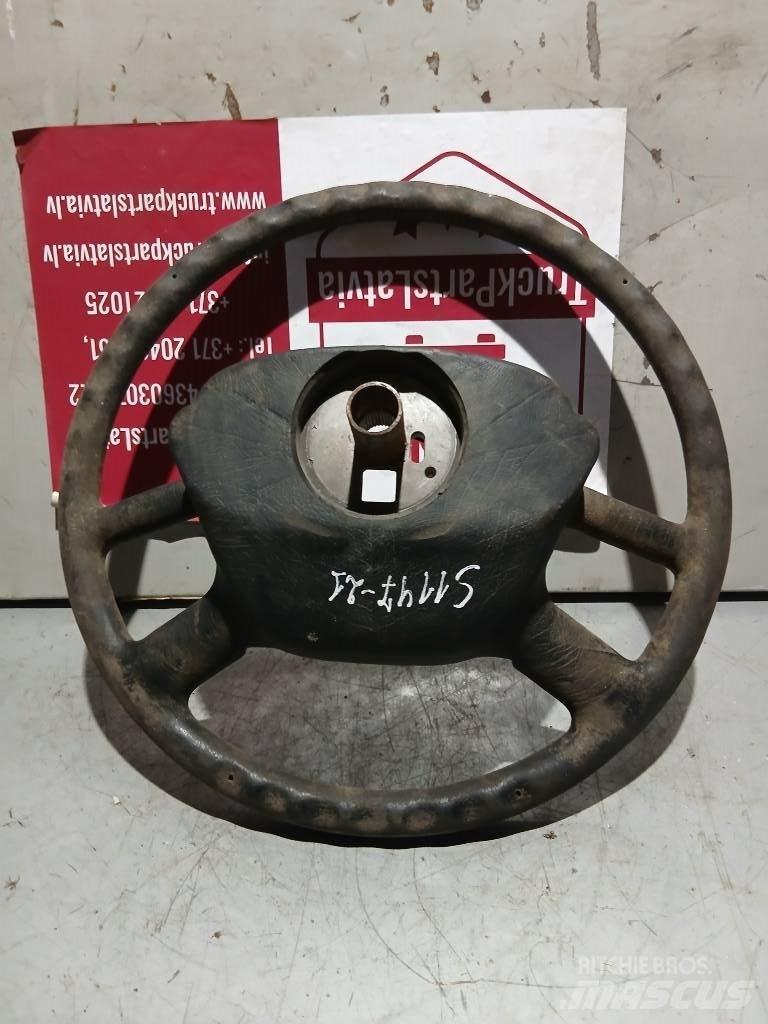 Scania 124   1411436 Kabiinid