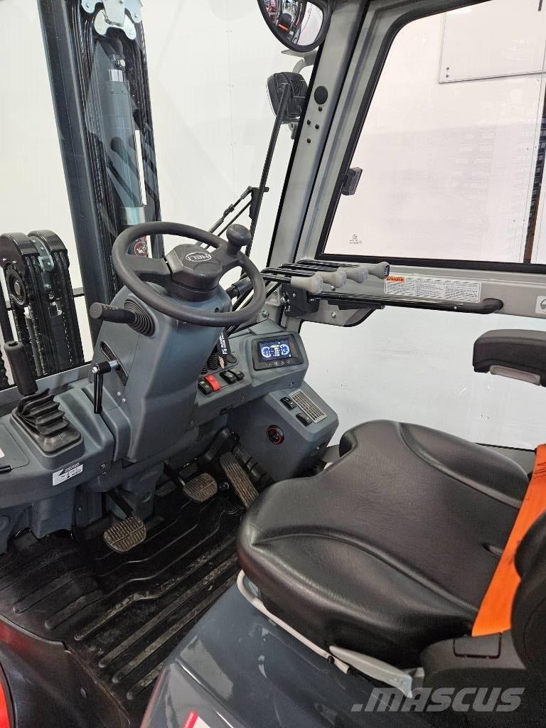 Heli CPCD 35 DIESEL Diiseltõstukid