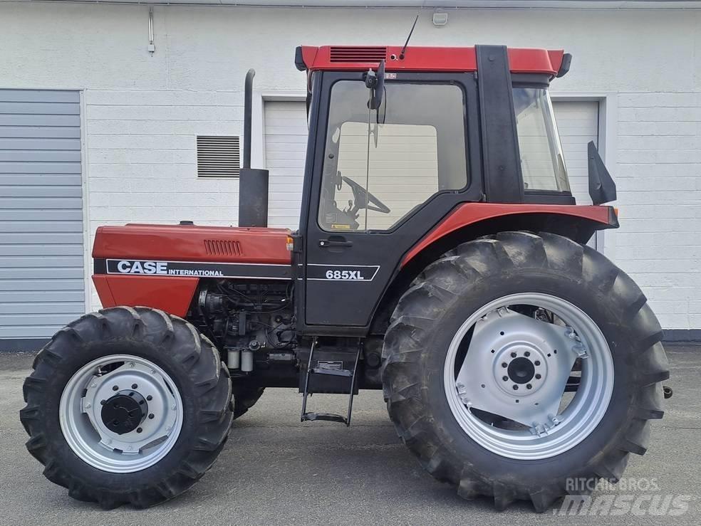 Case IH 685 XL Traktorid