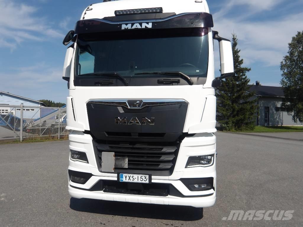 MAN TGX 28.520 Sadulveokid
