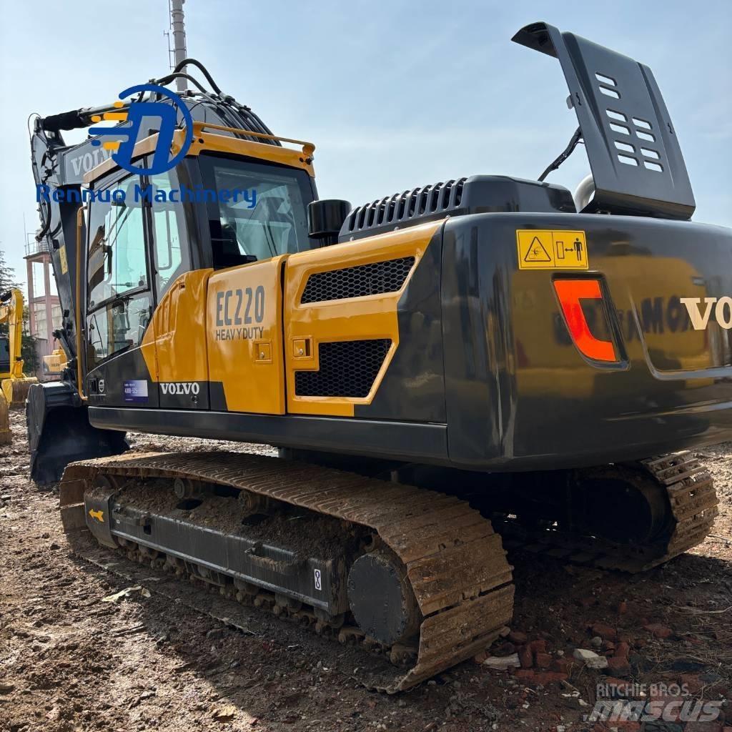 Volvo EC 220 D Roomikekskavaatorid