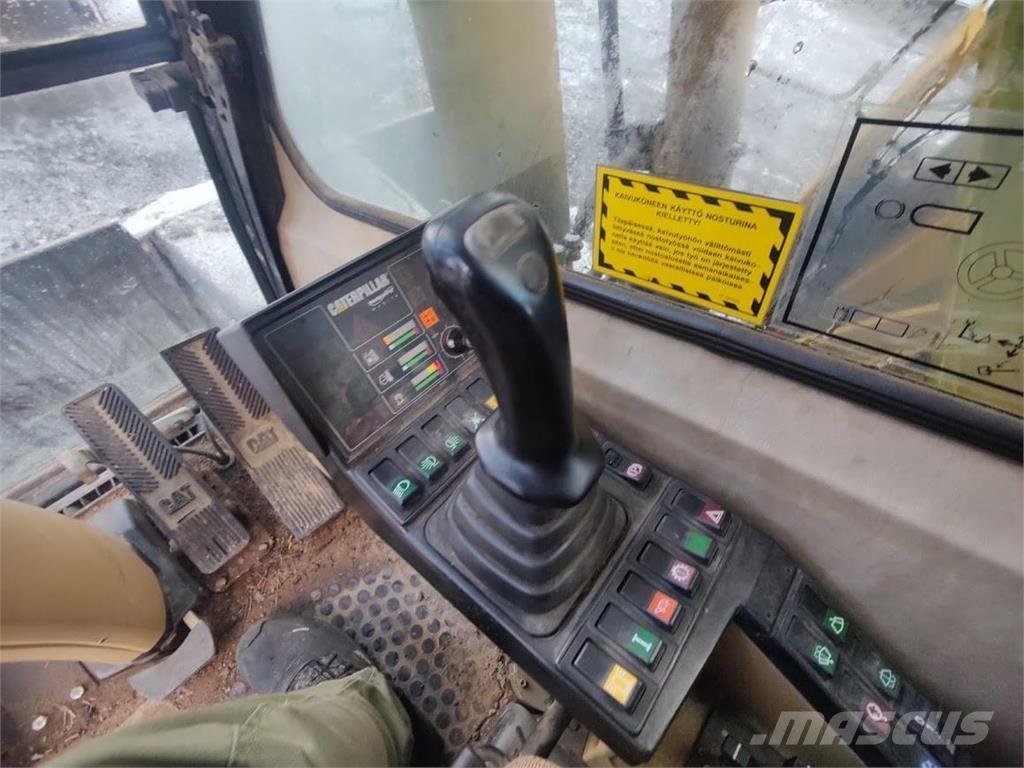 CAT M315 Ratasekskavaatorid