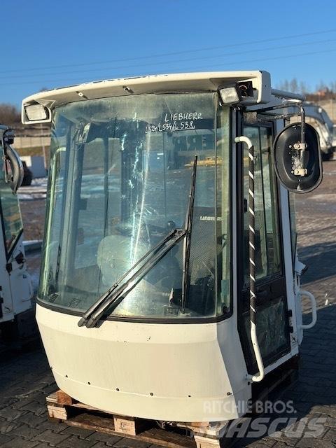 Liebherr L 538 CAB Kabiinid