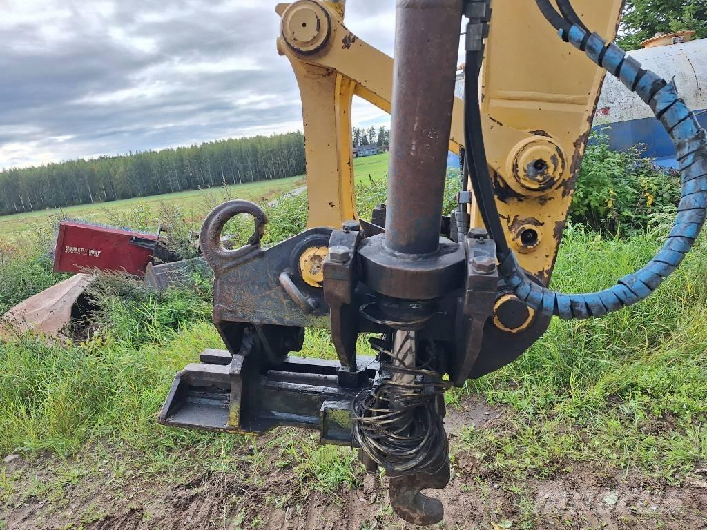 Komatsu 180-7 lc eo Roomikekskavaatorid