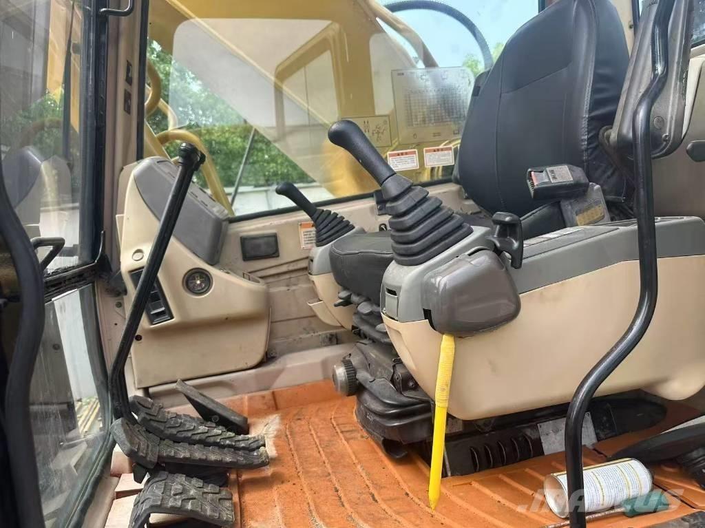 CAT 330 B L Roomikekskavaatorid