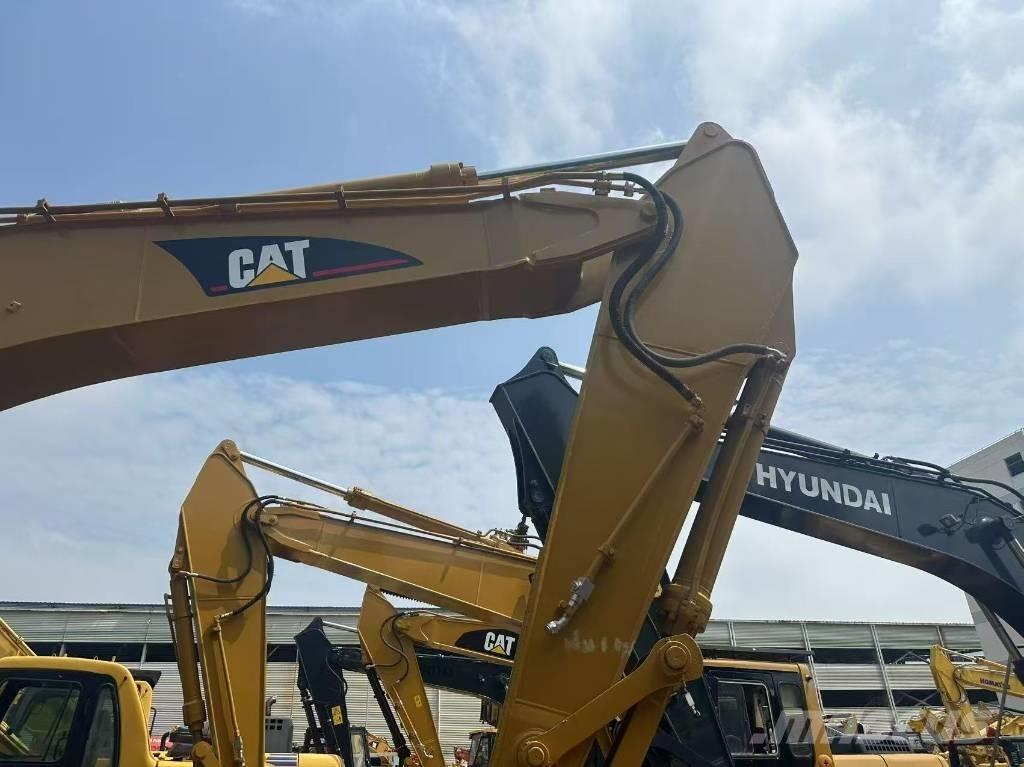 CAT 330 B L Roomikekskavaatorid