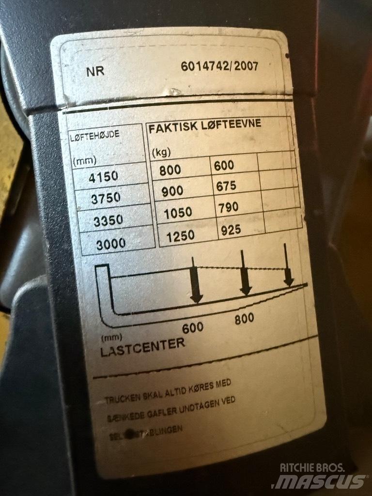 BT SPE 125 Järelkäidavad virnastajad