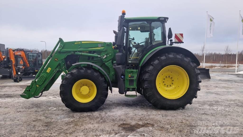 John Deere 6250 R Traktorid