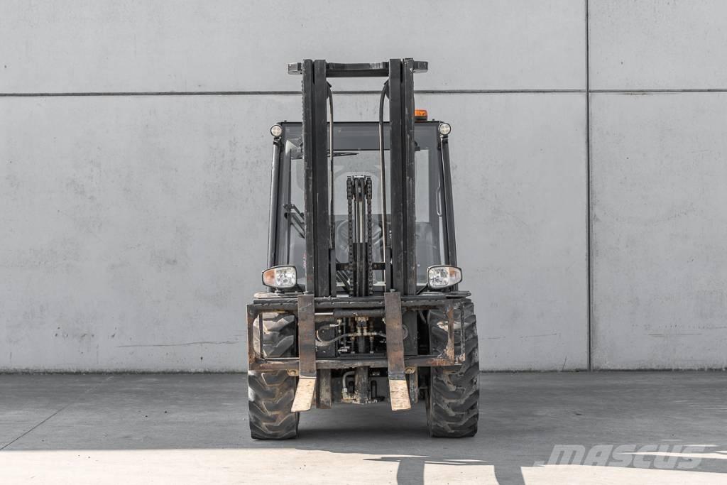 Manitou MC 25-4 Diiseltõstukid