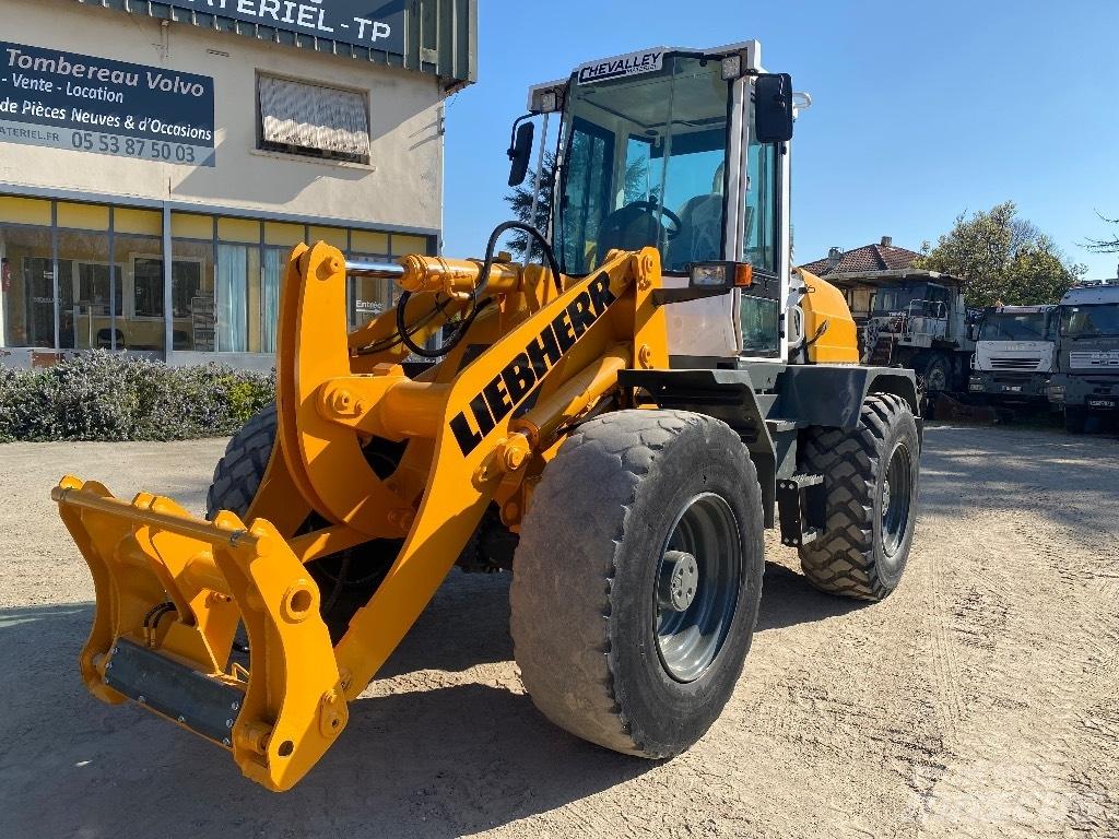 Liebherr L514 Rataslaadurid