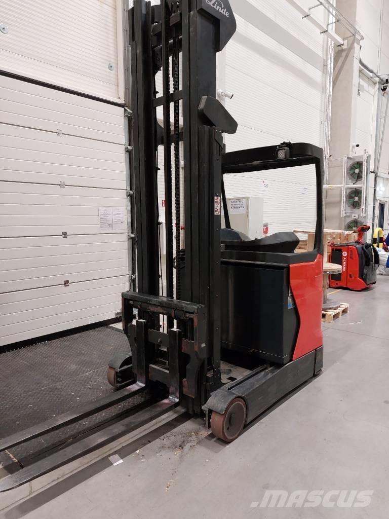 Linde R14 Platvormiga virnastajad