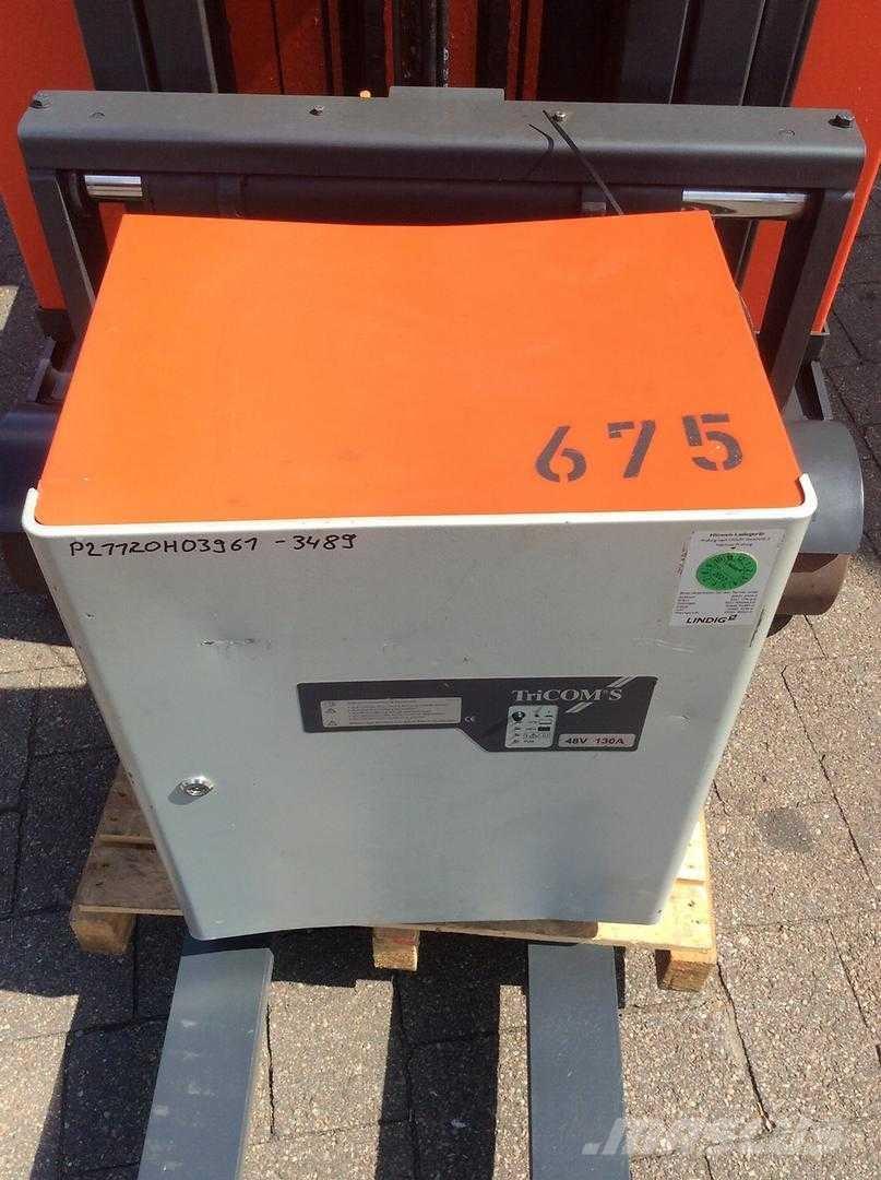 Linde R14 Lükandmastiga tõstukid