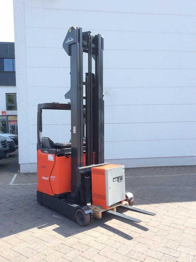 Linde R14 Lükandmastiga tõstukid