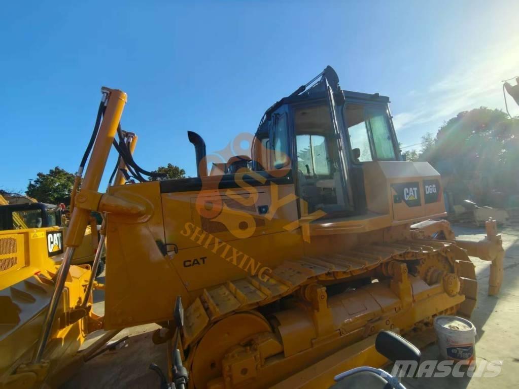 CAT D6G Buldooserid