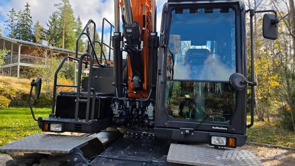 Doosan DX 170 W Ratasekskavaatorid
