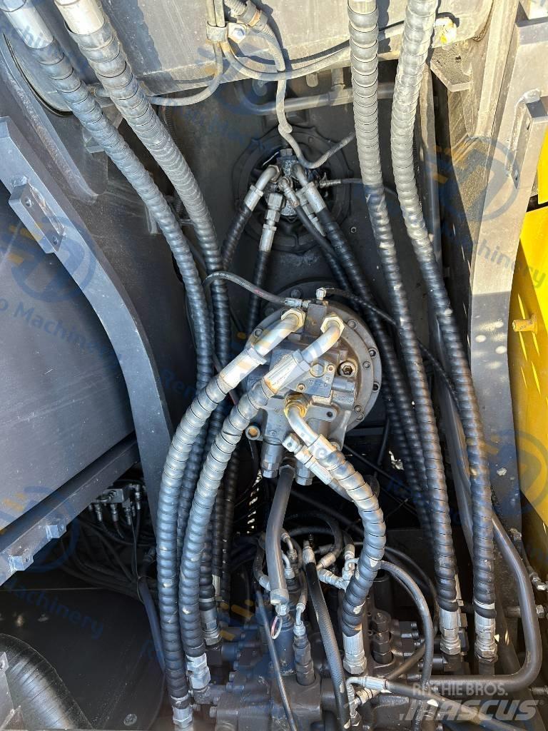 Volvo EC210 Roomikekskavaatorid