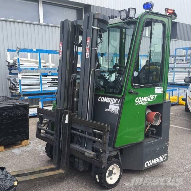 Combilift CB 2500 Neljasuuna lükandmastiga tõstukid