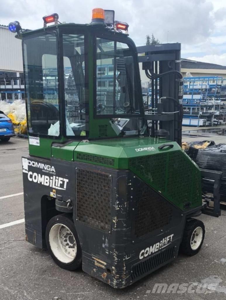Combilift CB 2500 Neljasuuna lükandmastiga tõstukid