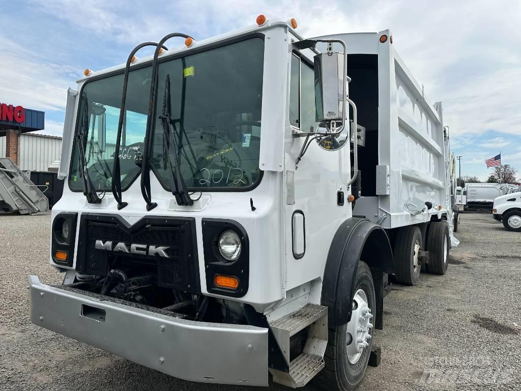 Mack MRU Prügiautod