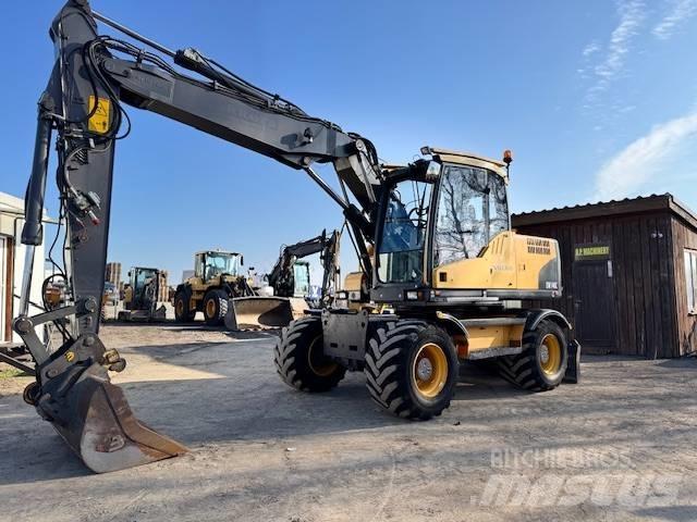 Volvo EW 140 C Ratasekskavaatorid