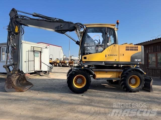 Volvo EW 140 C Ratasekskavaatorid
