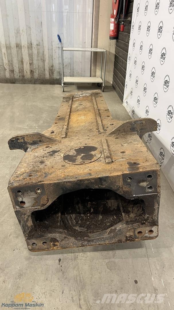 Komatsu 845 Muud osad