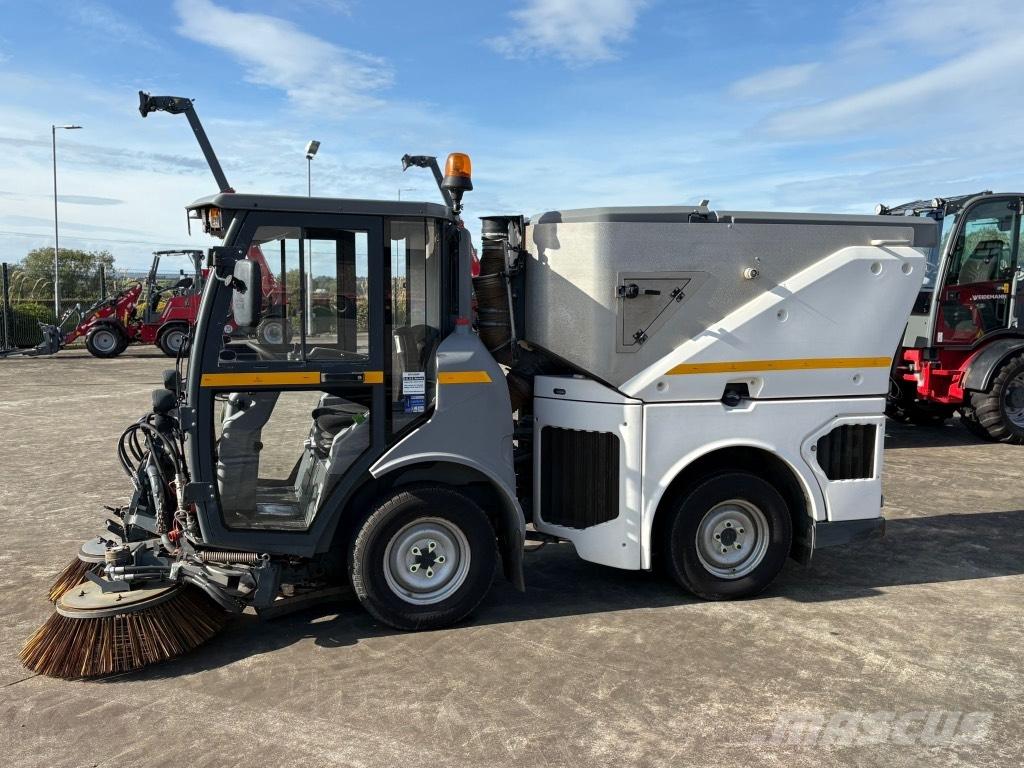 Hako 1600 1600 Kommunaalteenuste traktorid