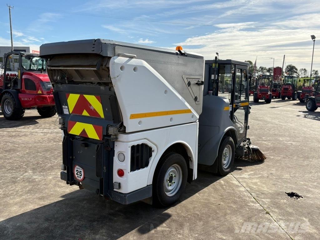 Hako 1600 1600 Kommunaalteenuste traktorid