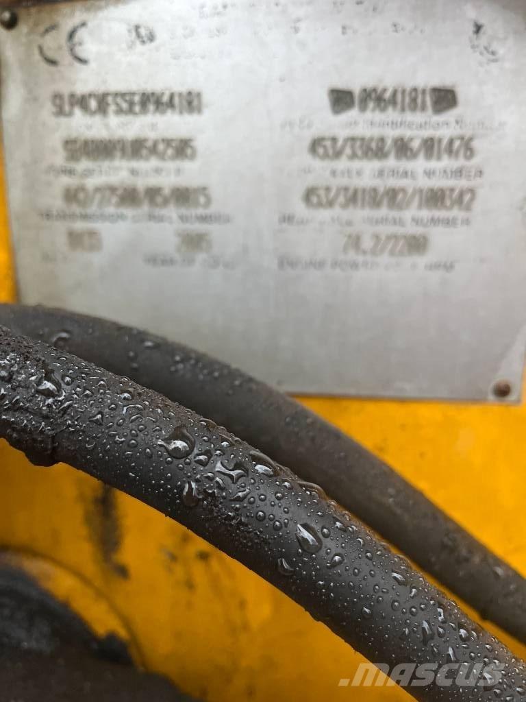 JCB 4X Rataslaadurid