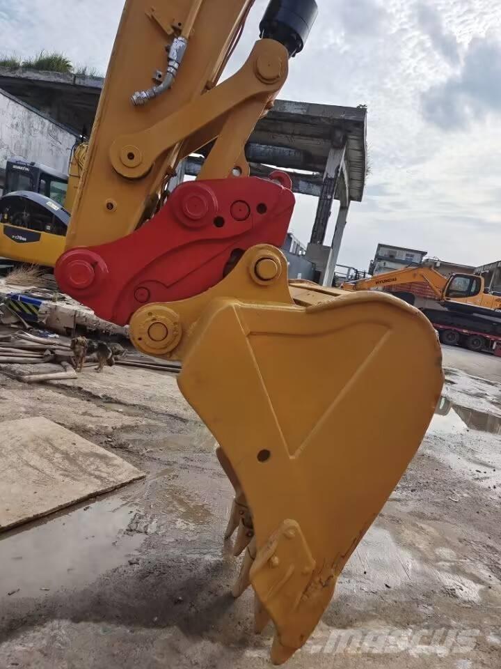 CAT 315 D Roomikekskavaatorid