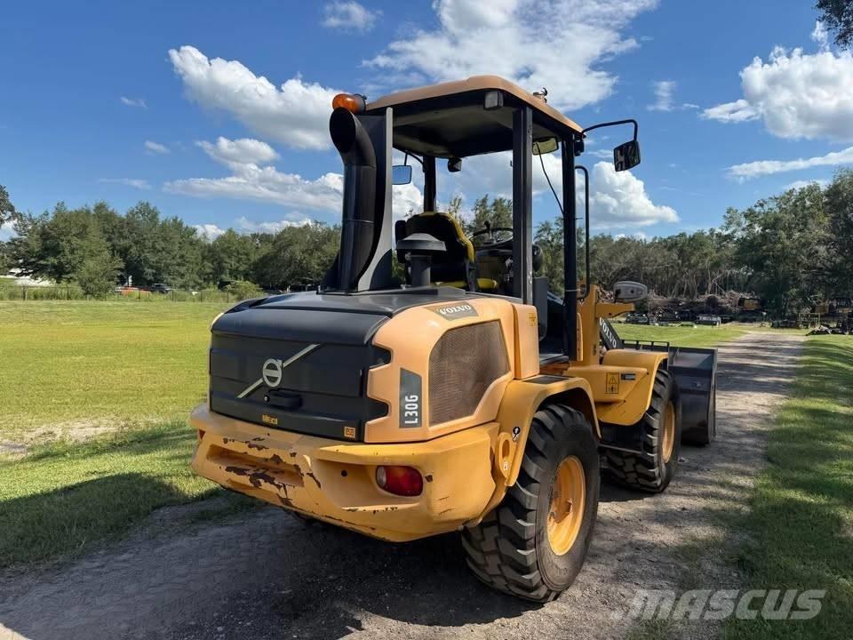 Volvo L 30 G Rataslaadurid