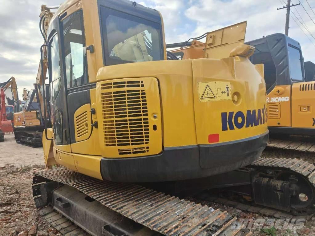 Komatsu PC 138 Roomikekskavaatorid