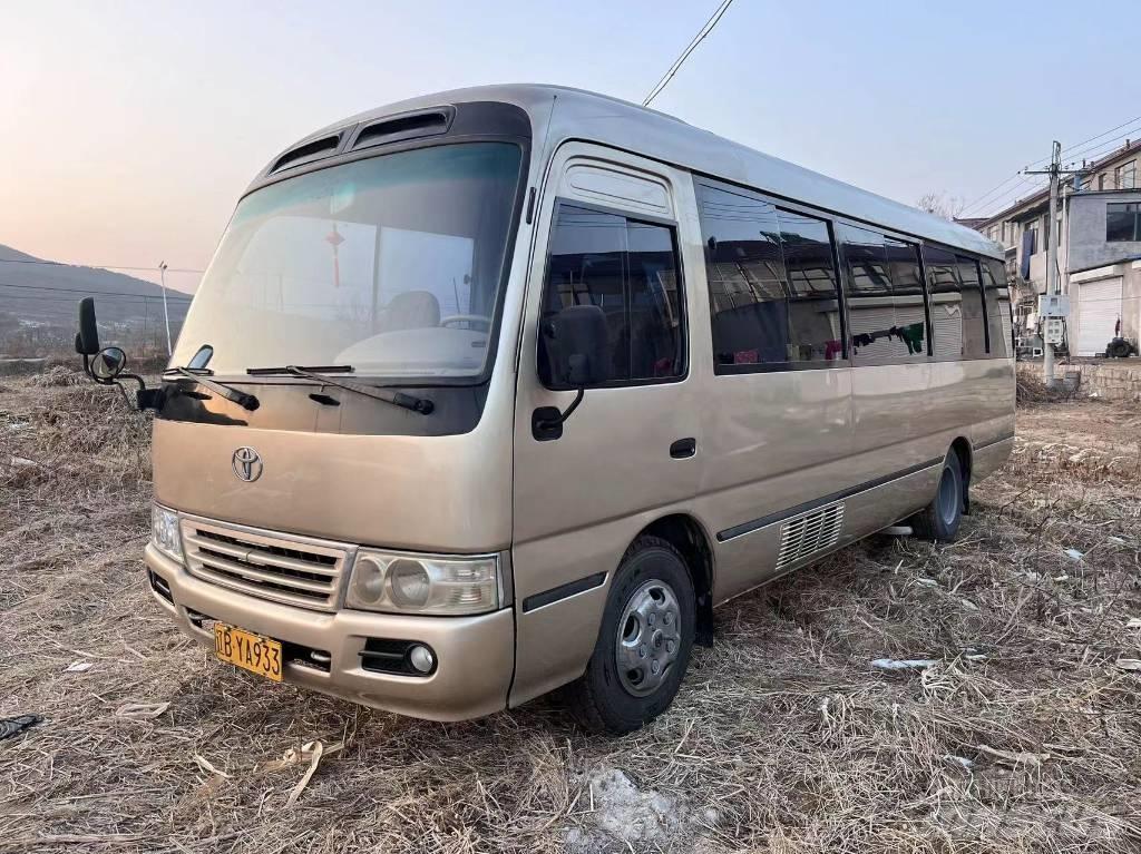 Toyota Coaster Bus Väikebussid