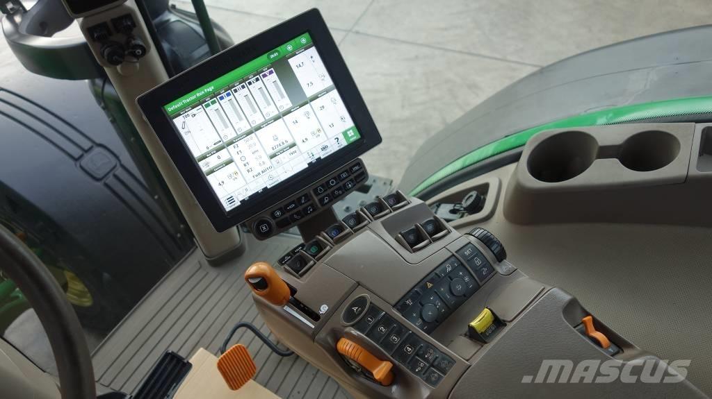 John Deere 8370 R Traktorid