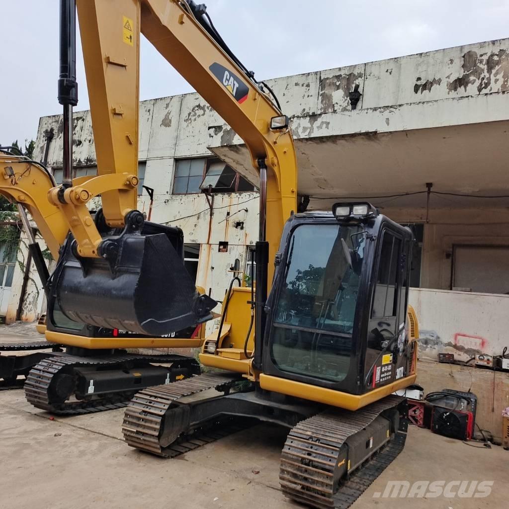 CAT 307 D Roomikekskavaatorid