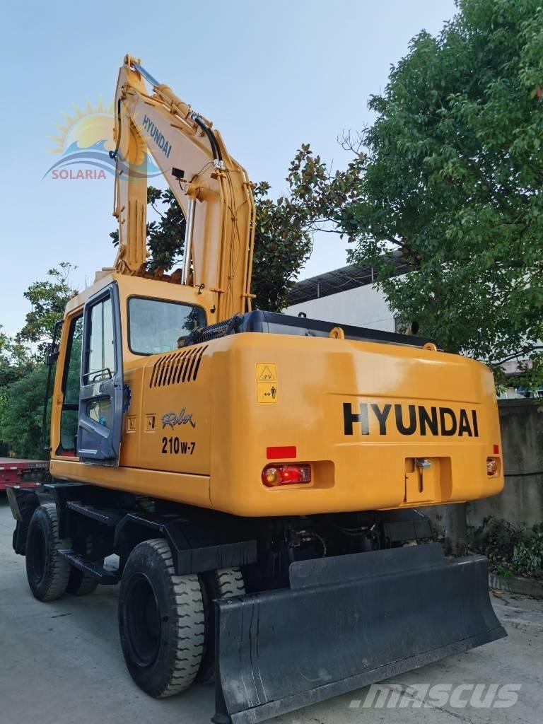 Hyundai robex 210w-7 Ratasekskavaatorid