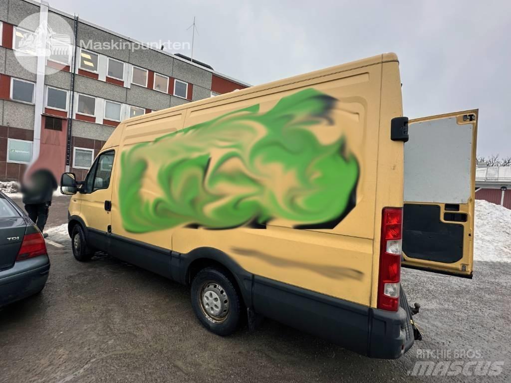 Iveco Daily 35 S13 V Kaubikud