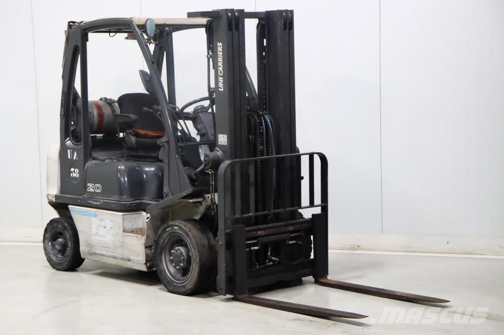 Nissan U1D2A20LQ Gaasitõstukid