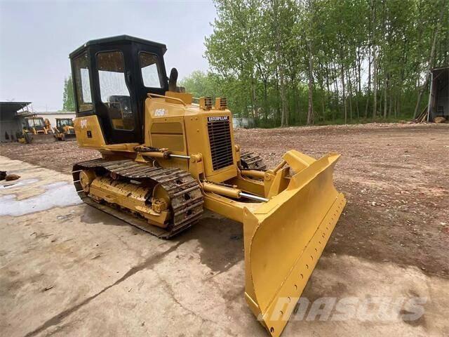 CAT D5G Buldooserid