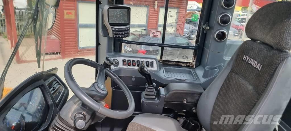 Hyundai HL 955 Rataslaadurid